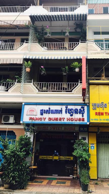 Fancy Guesthouse Phnom Penh Eksteriør billede