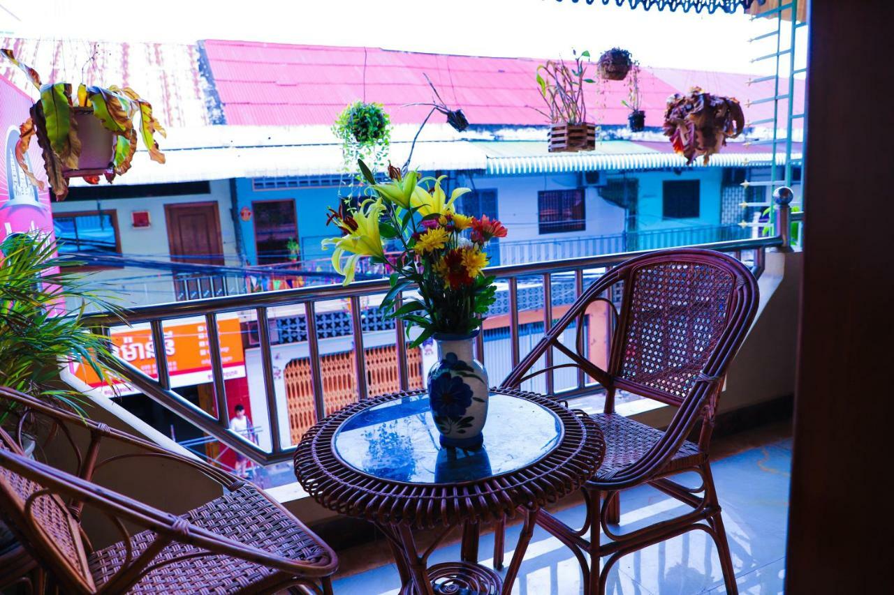 Fancy Guesthouse Phnom Penh Eksteriør billede