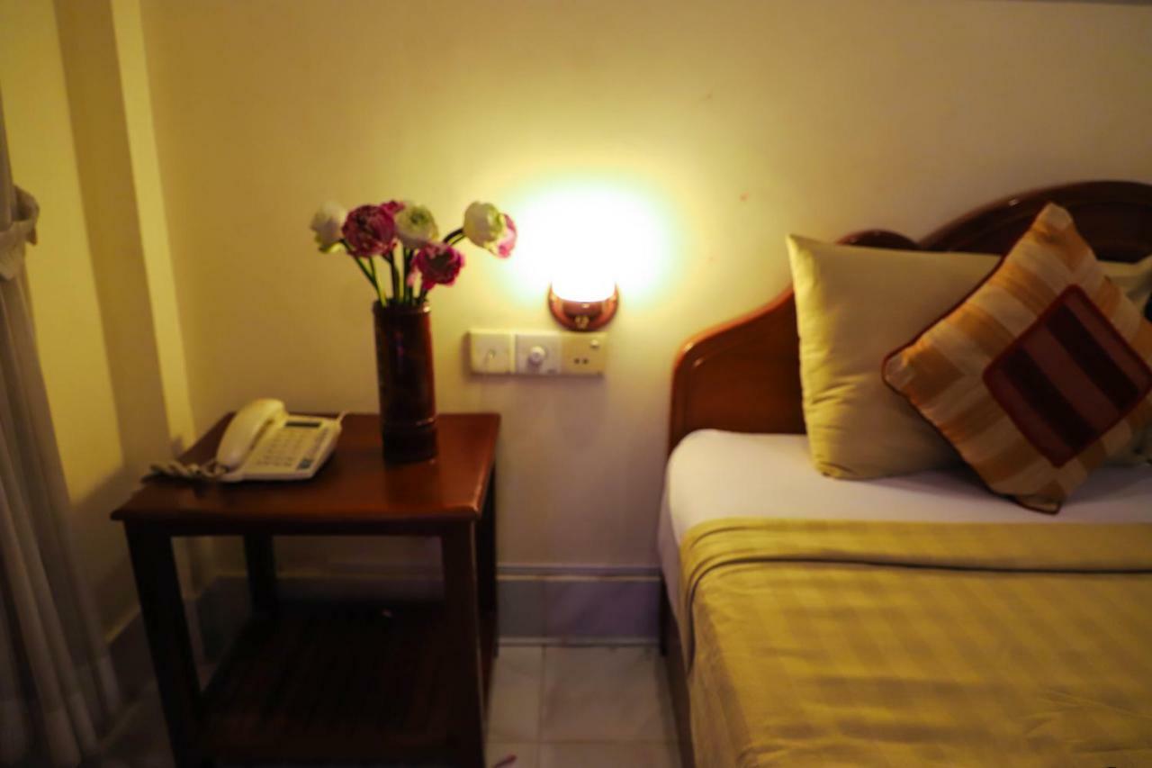 Fancy Guesthouse Phnom Penh Eksteriør billede